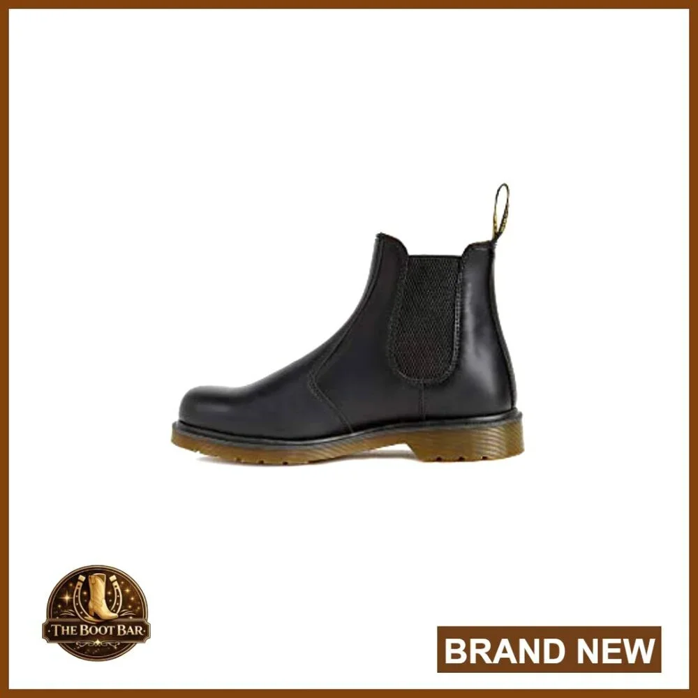Unisex Chelsea Boots Smooth Leather Size 8 Women 7 Men